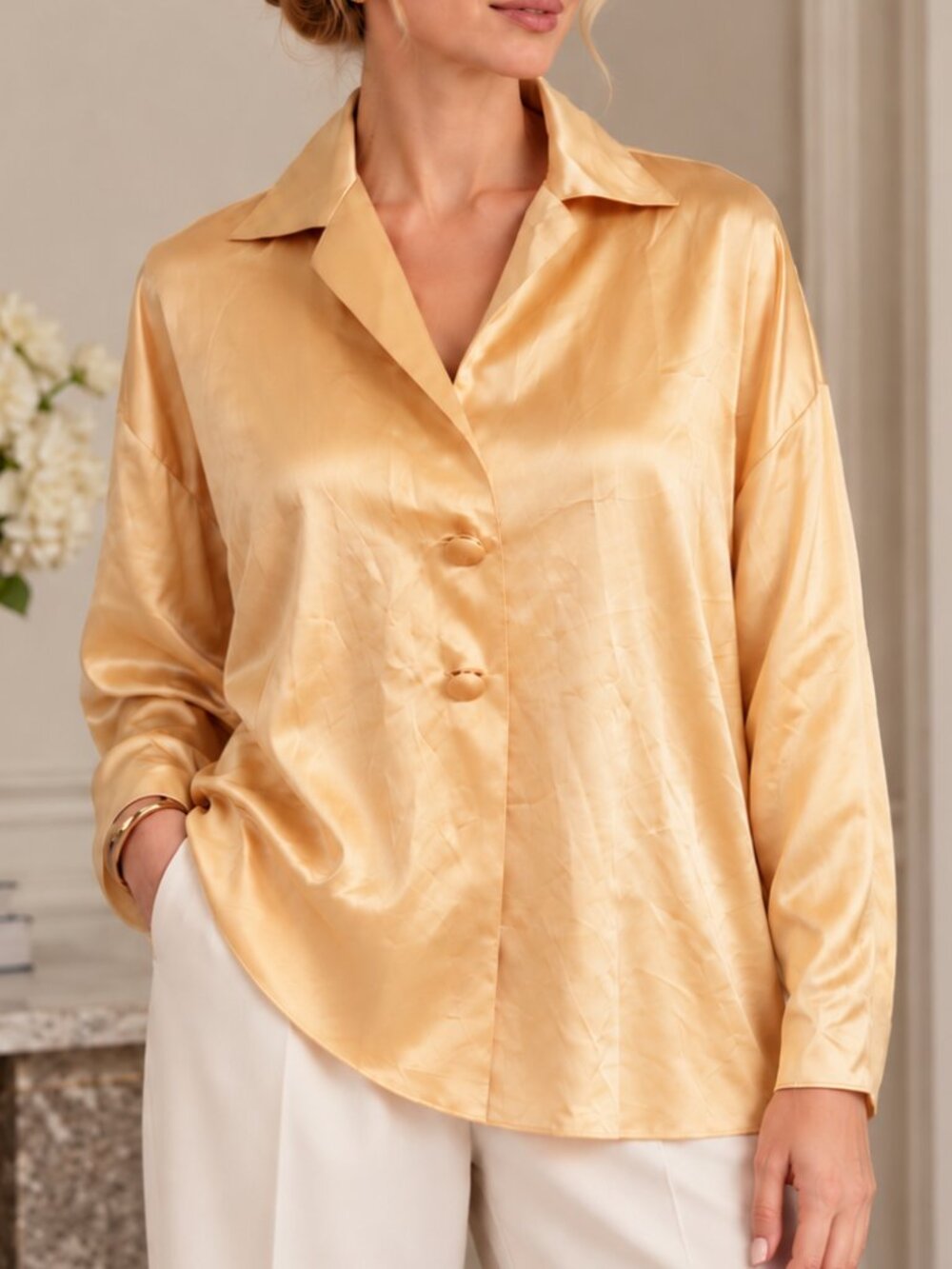 St. John Vintage 100% Silk Gold Oversized Blouse Jacket Metal Buttons Size 8